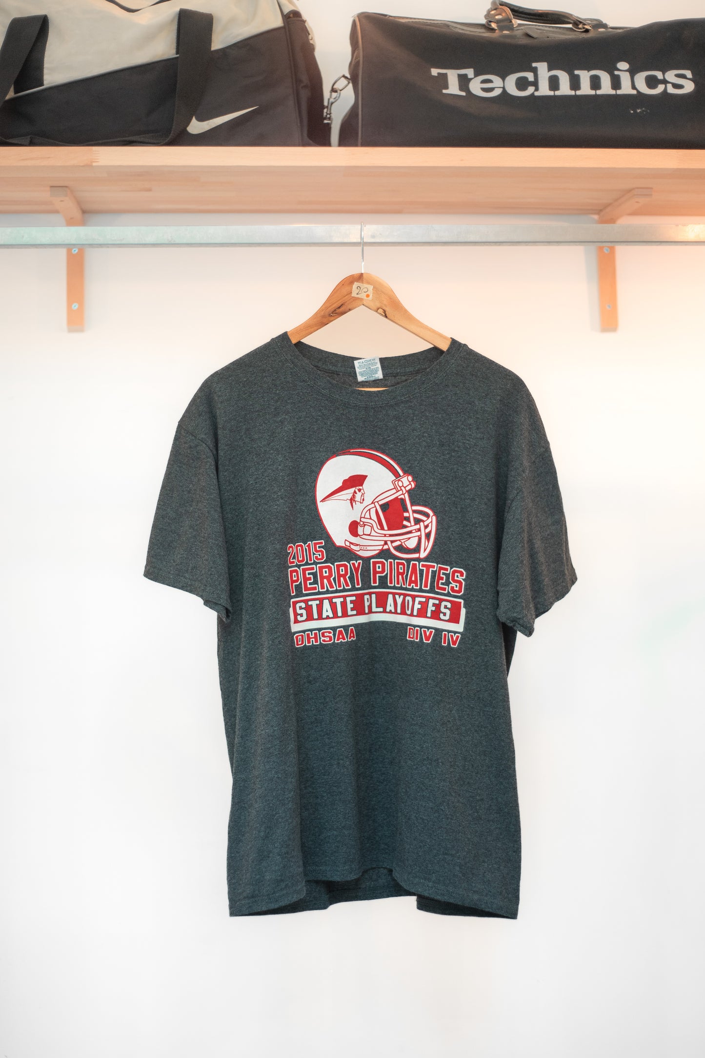 Perry Pirates GZ T-Shirt