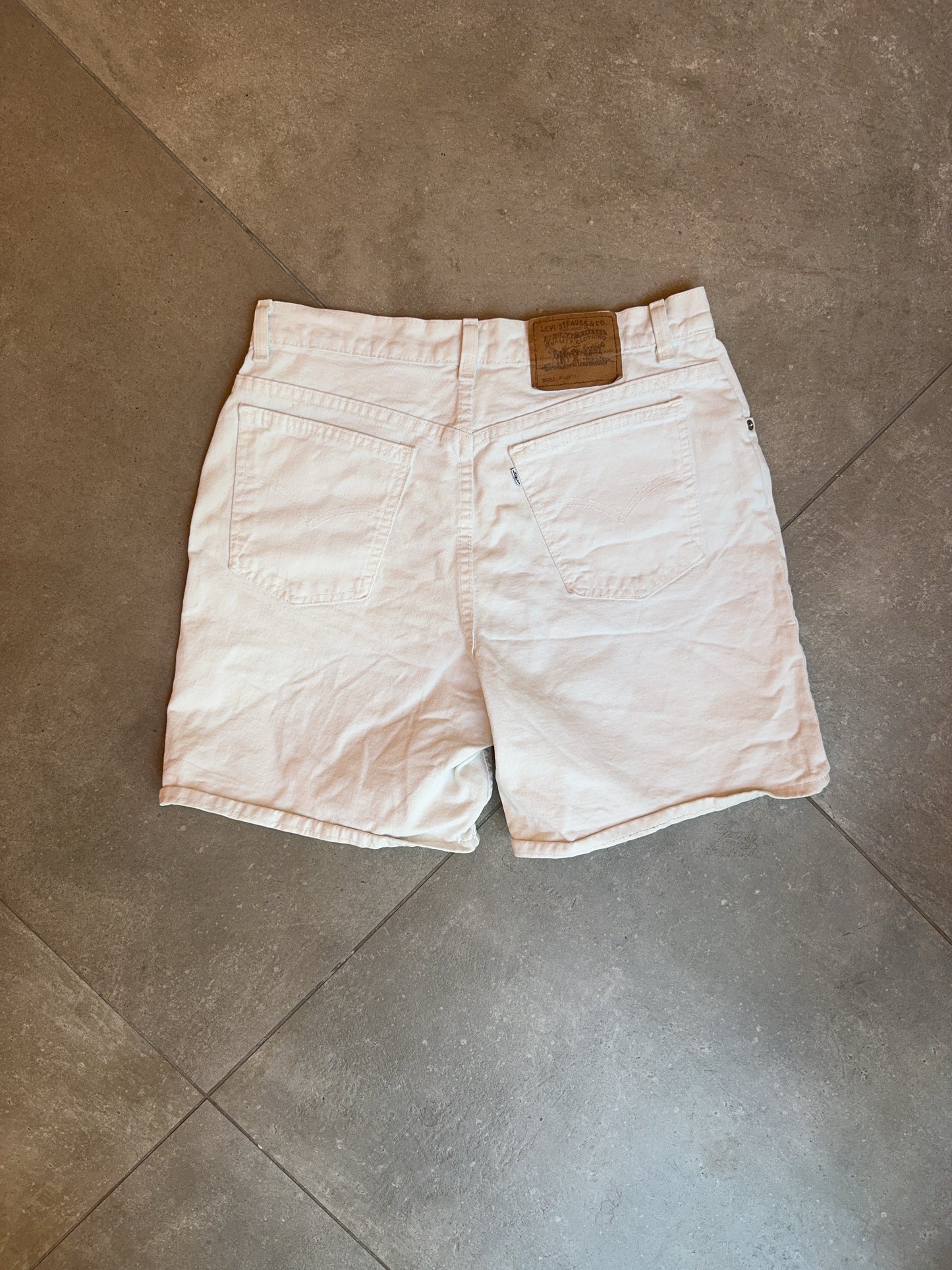 Vintage Levi Strauss & Co. Bottom (14 Relaxed Fit)