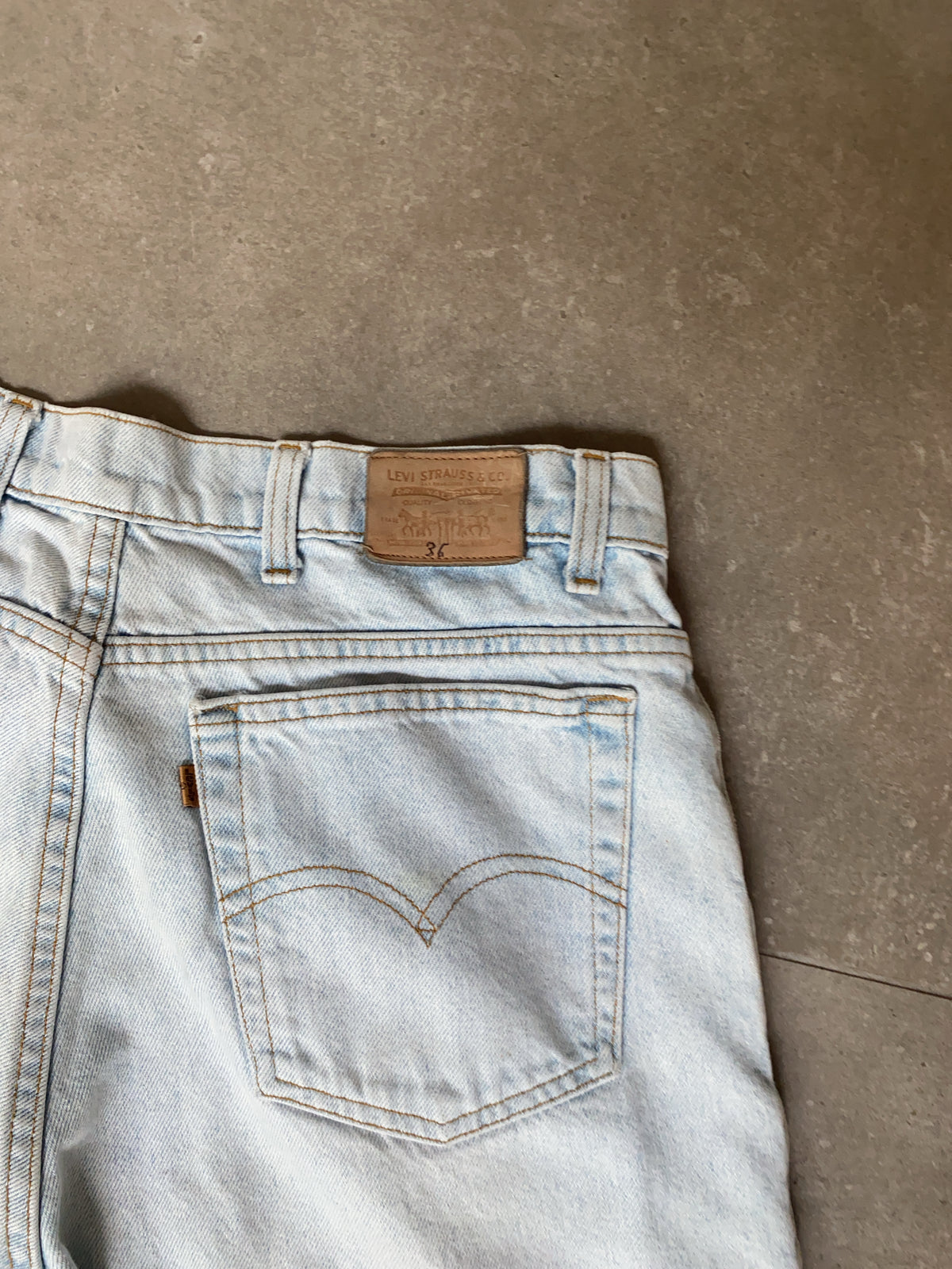 Vintage Levi Strauss & Co. Bottom (36)