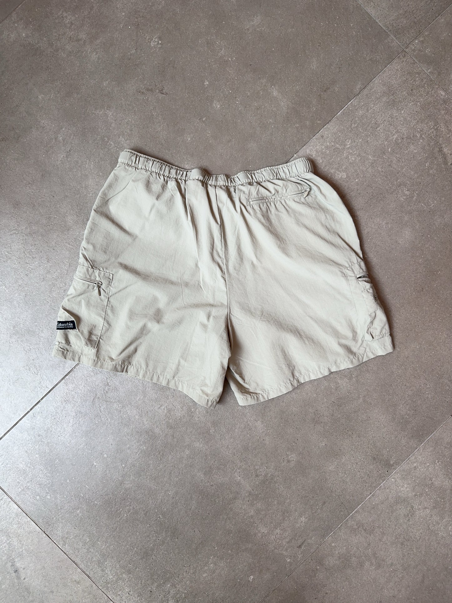 Vintage Columbia Sportswear Company Bottom (L)