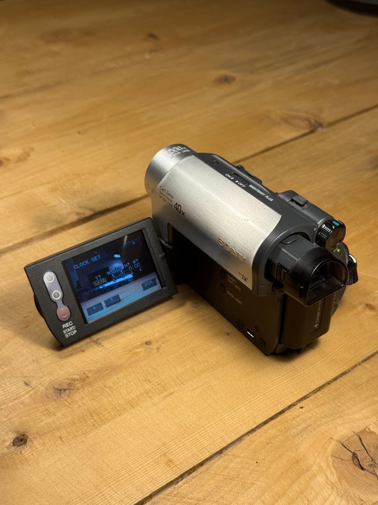 Sony Handycam DCR-HC37E