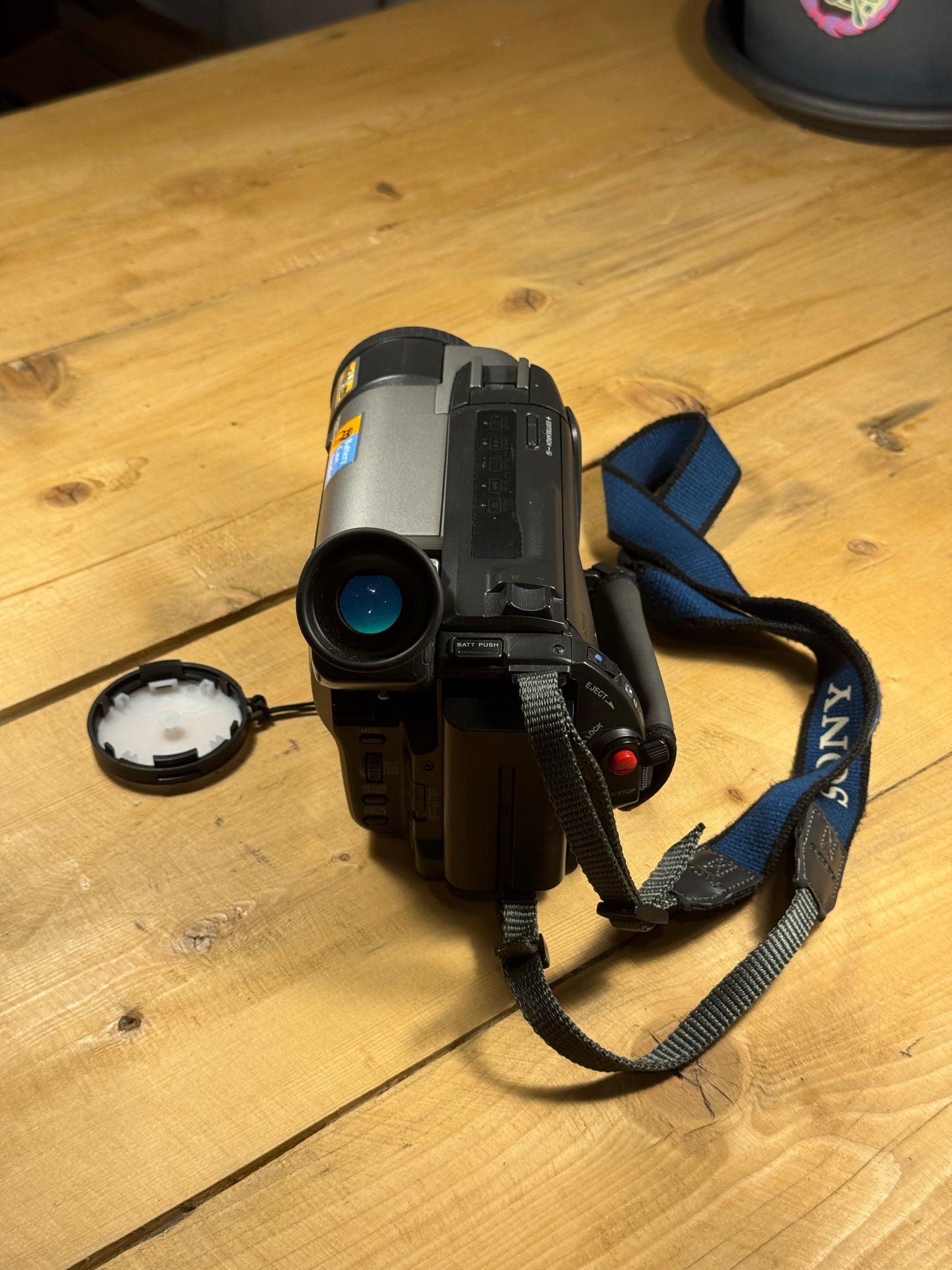 Handycam CCD-TR3100E