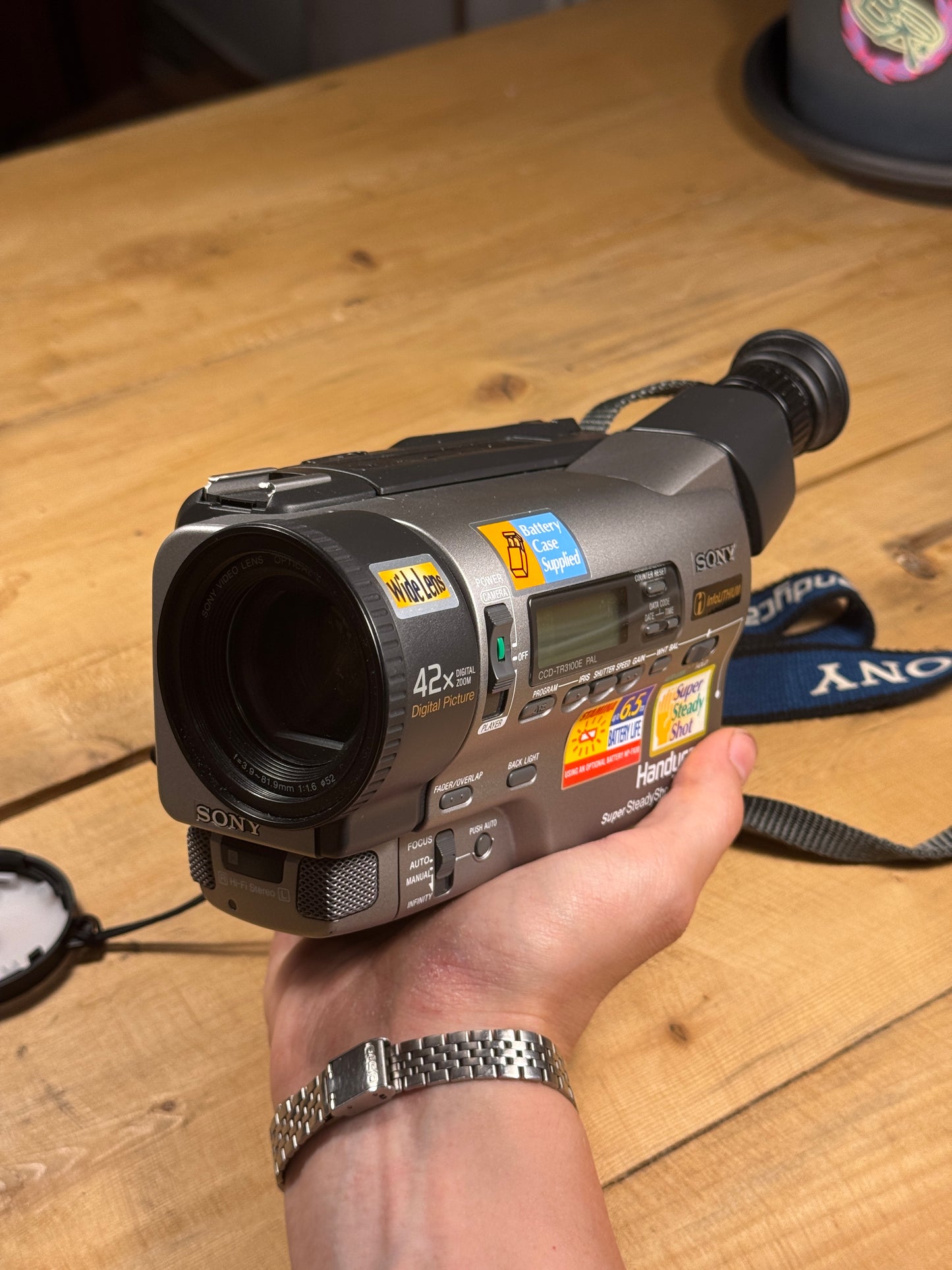 Handycam CCD-TR3100E