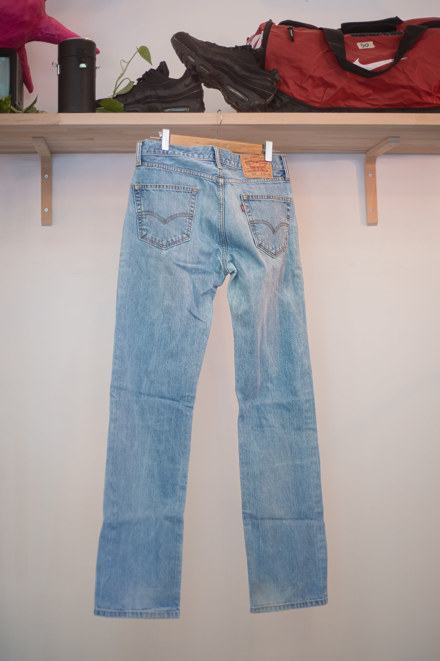 Levis 505