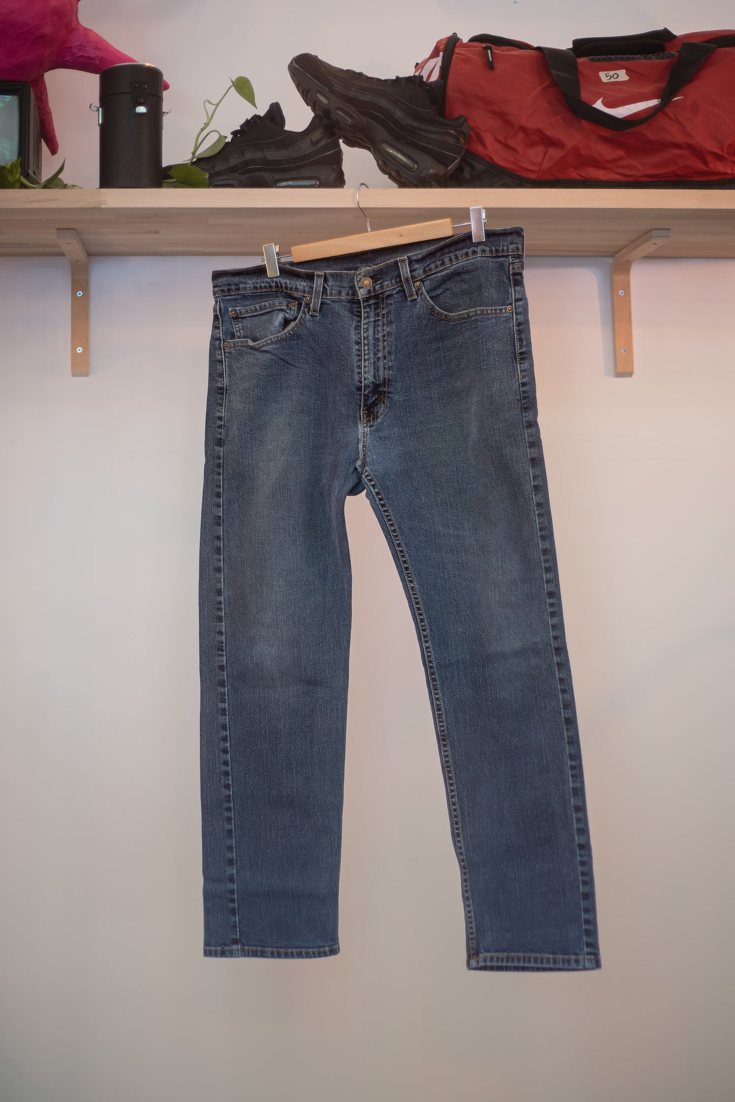 Levis 519