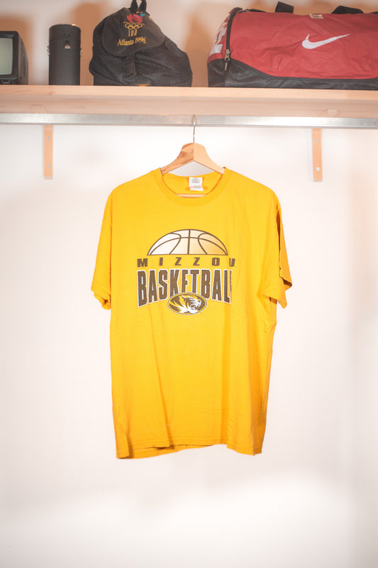Mizu Basketball Gildan Heavy Cotton T-shirt