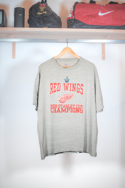 Majestic Red Wings Stanley Cup Champions T-shirt