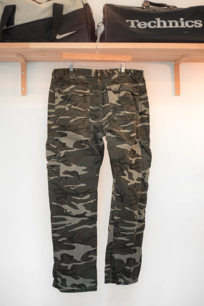 Wrangler Camouflage Cargo Pants