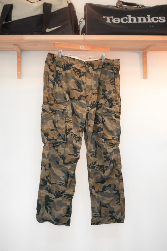 Levi’s Camouflage Pants