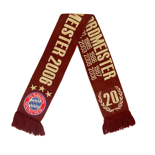 Bayern Munich “Deutscher Rekordmeister” Scarf