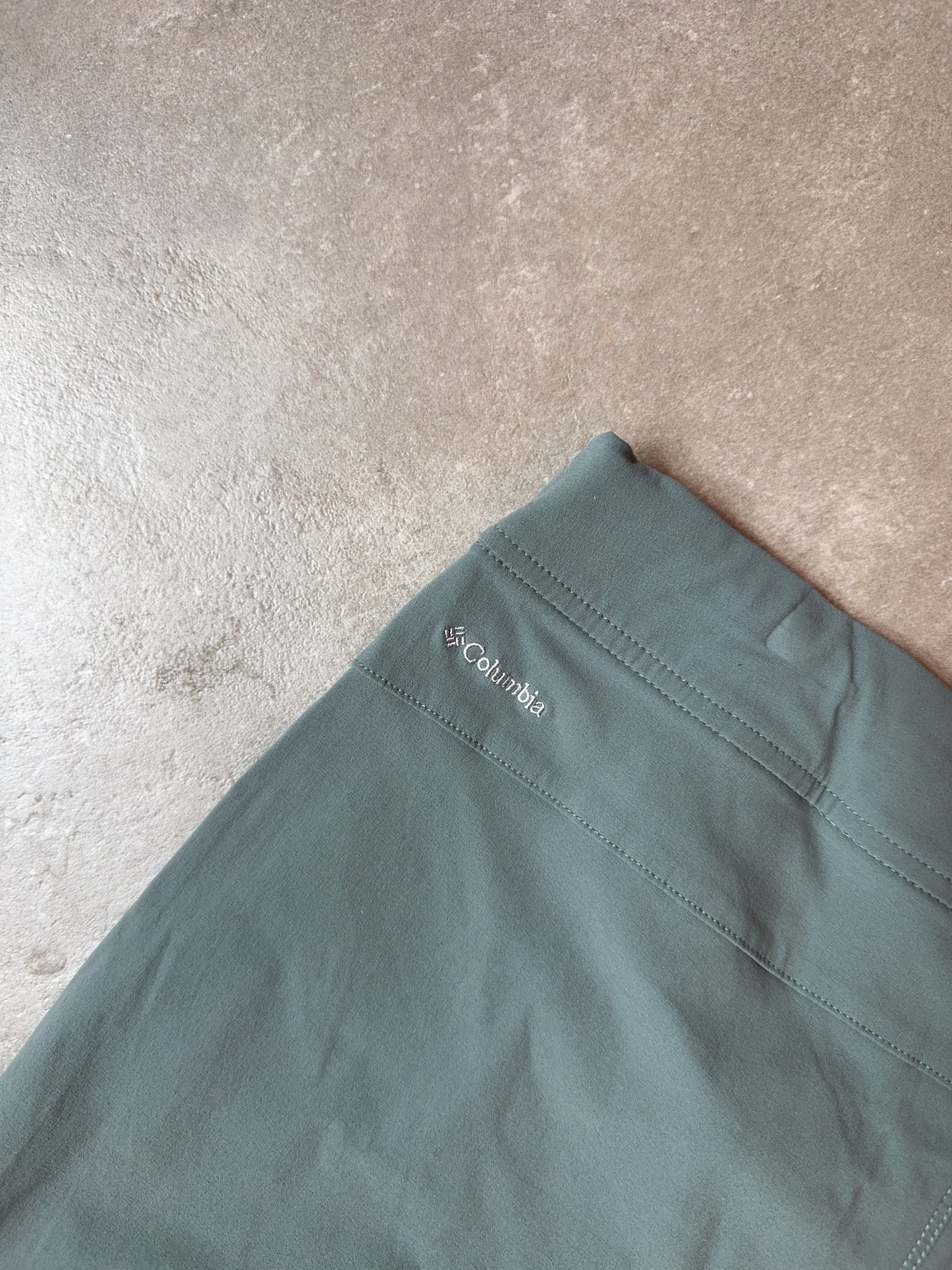 Vintage Columbia Bottom (12 5L)
