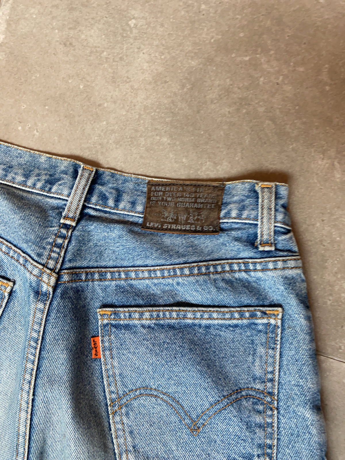 Vintage Levi's Bottom (28)