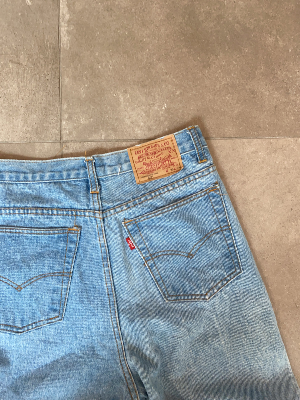 Vintage Levi's Bottom (W 33 L 34)