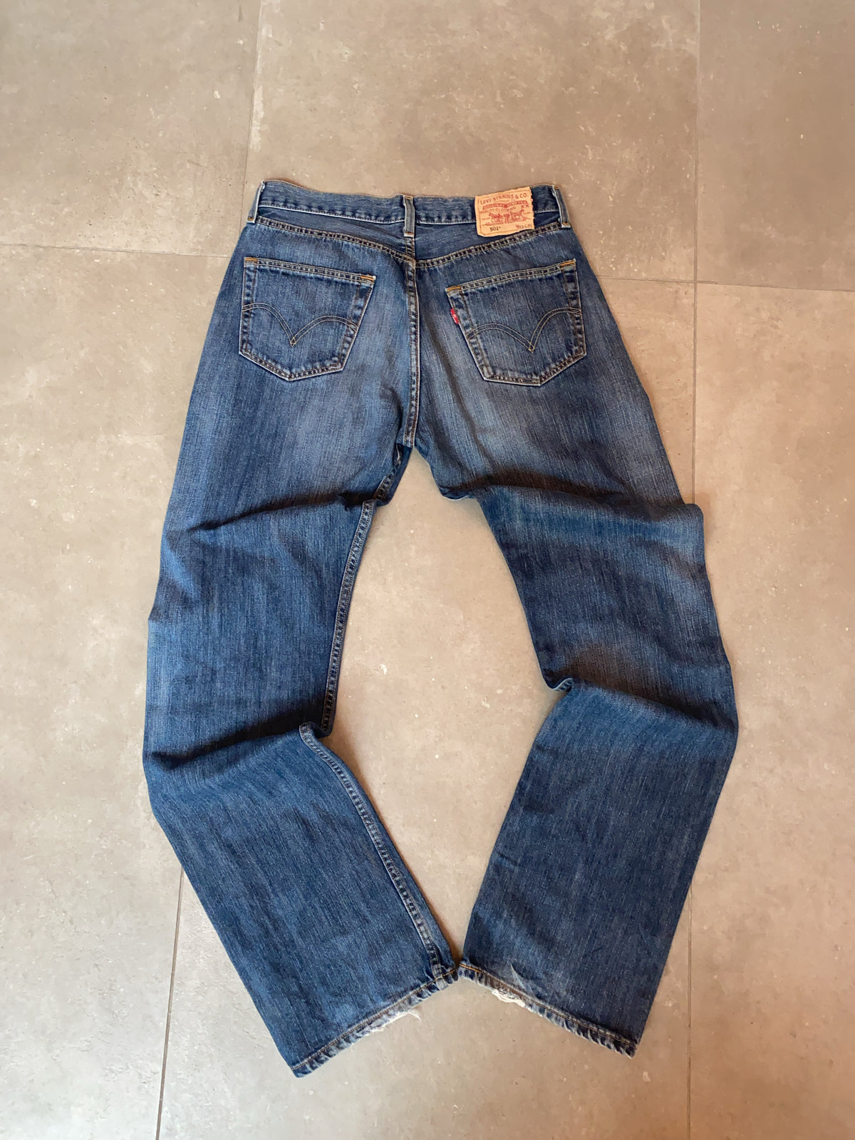 Vintage Levi's Bottom (W 33 L 36)