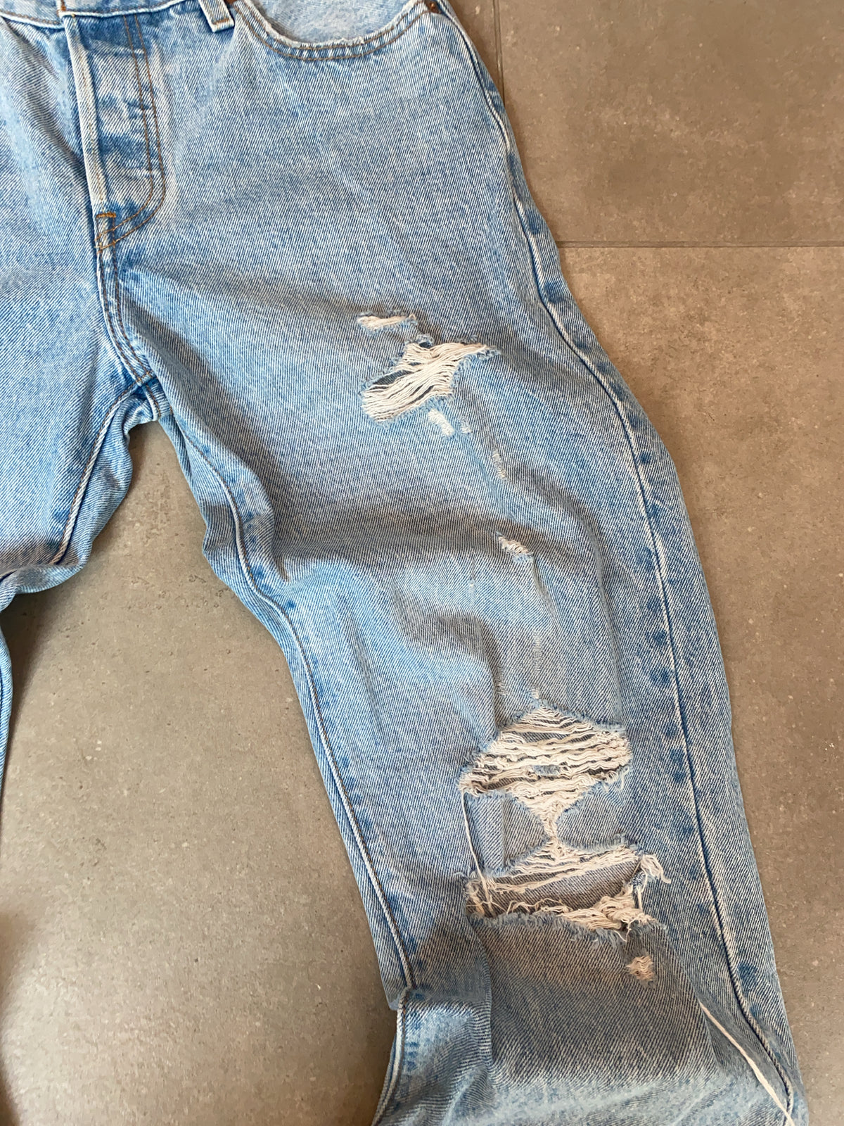Vintage Levi Strauss & Co. Bottom (24)