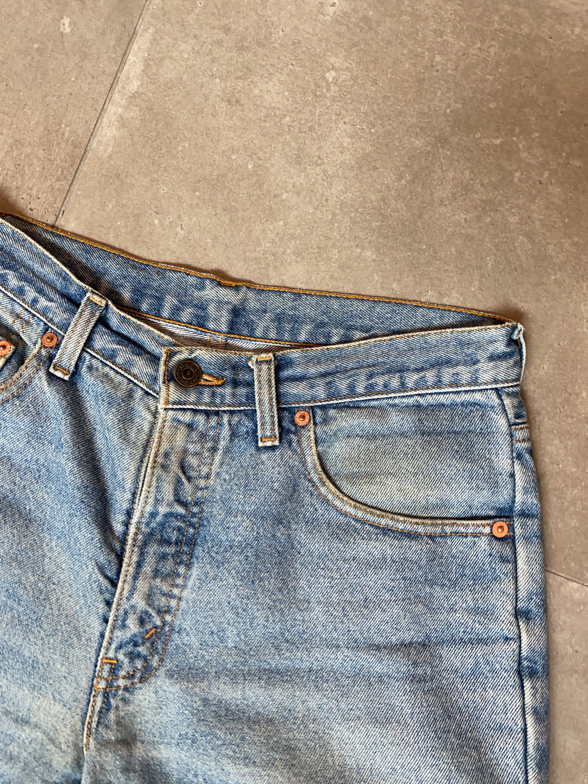 Vintage Levi's Bottom (28)
