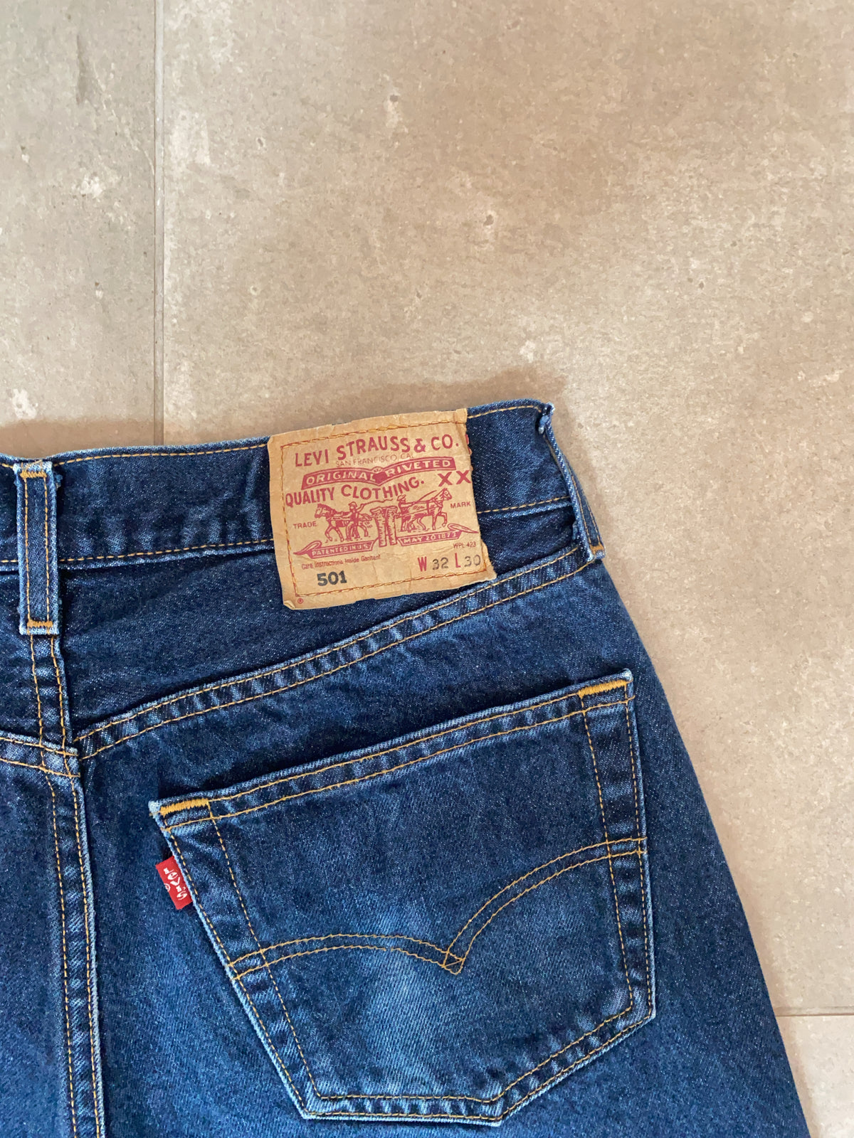 Vintage Levi Strauss & Co. Bottom (W 32 L 30)
