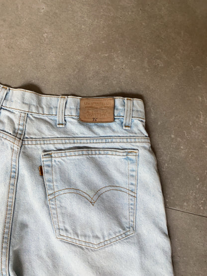 Vintage Levi Strauss & Co. Bottom (36)