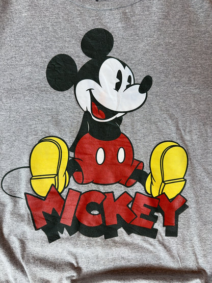 Vintage Disney Top (XL)