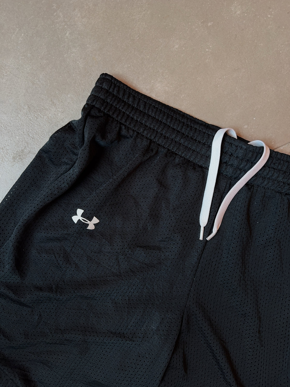 Vintage Under Armour Bottom (M)