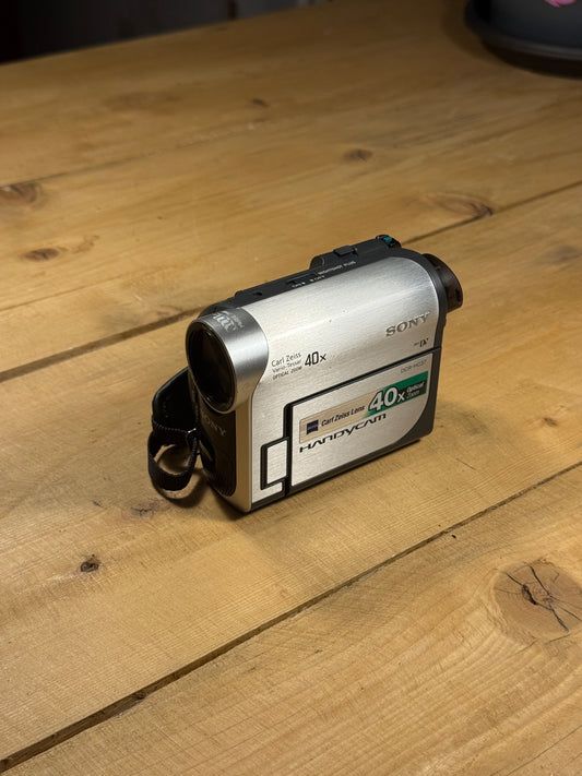 Sony Handycam DCR-HC37E