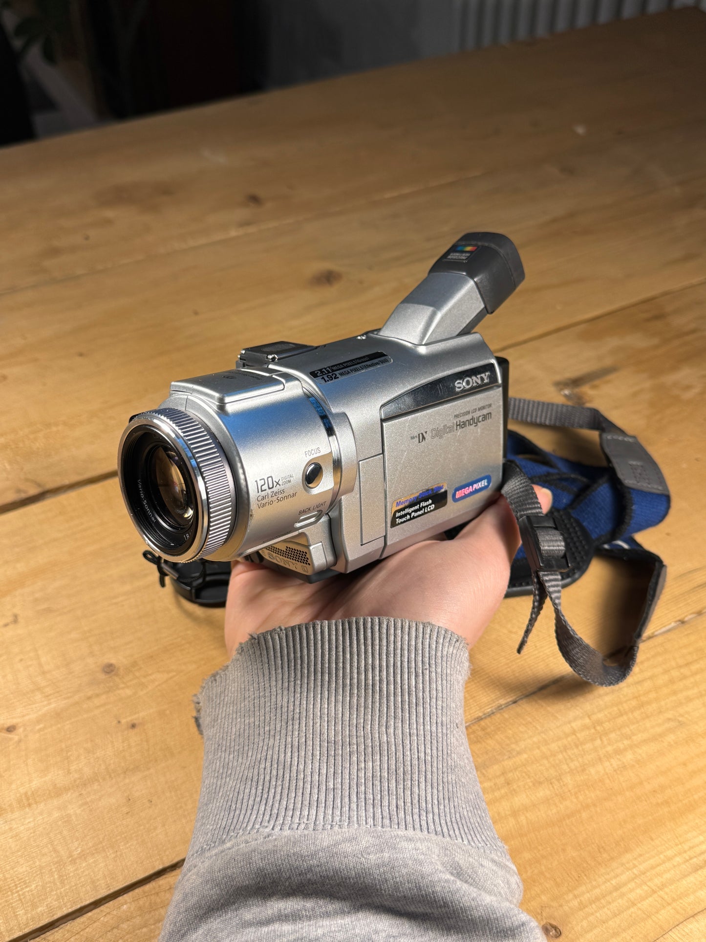 Sony Handycam DCR-TRV60E