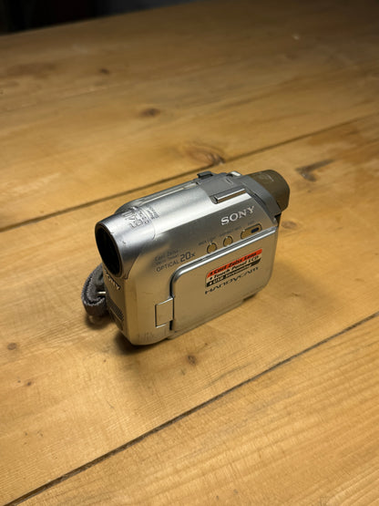 Sony Handycam DCR-HC17E