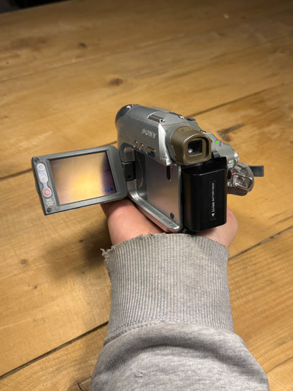 Sony Handycam DCR-HC17E