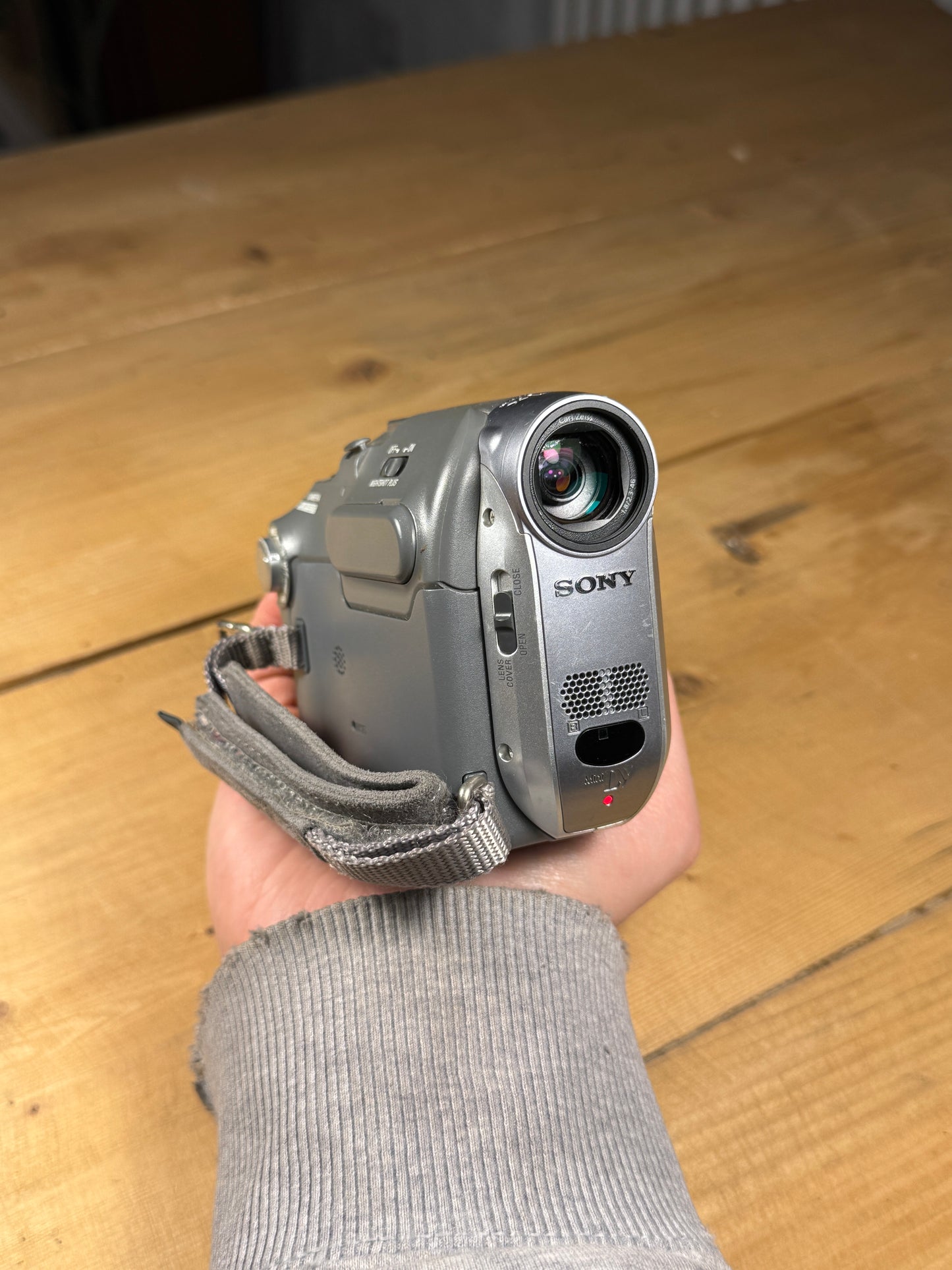 Sony Handycam DCR-HC17E