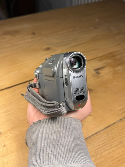 Sony Handycam DCR-HC17E