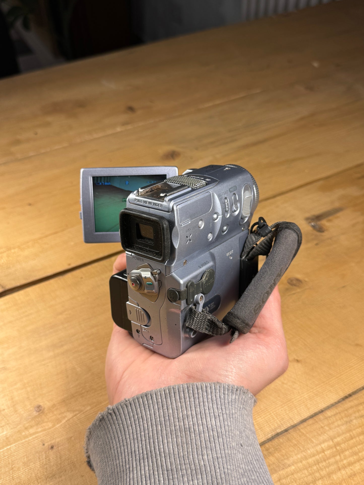 Sony Handycam DCR-PC8E