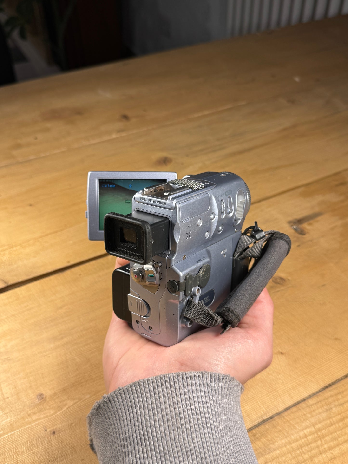 Sony Handycam DCR-PC8E