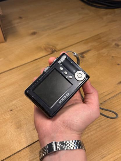 Samsung Digimax S500