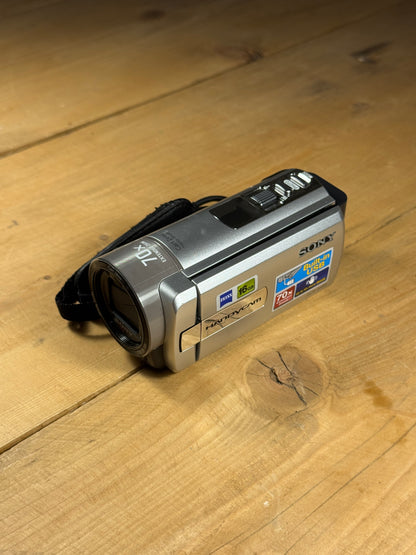 Sony Digital Handycam DCR-SX85E