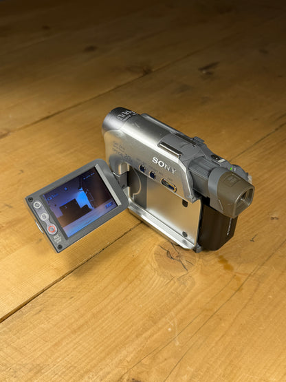 Sony Digital Handycam DCR-HC19E PAL