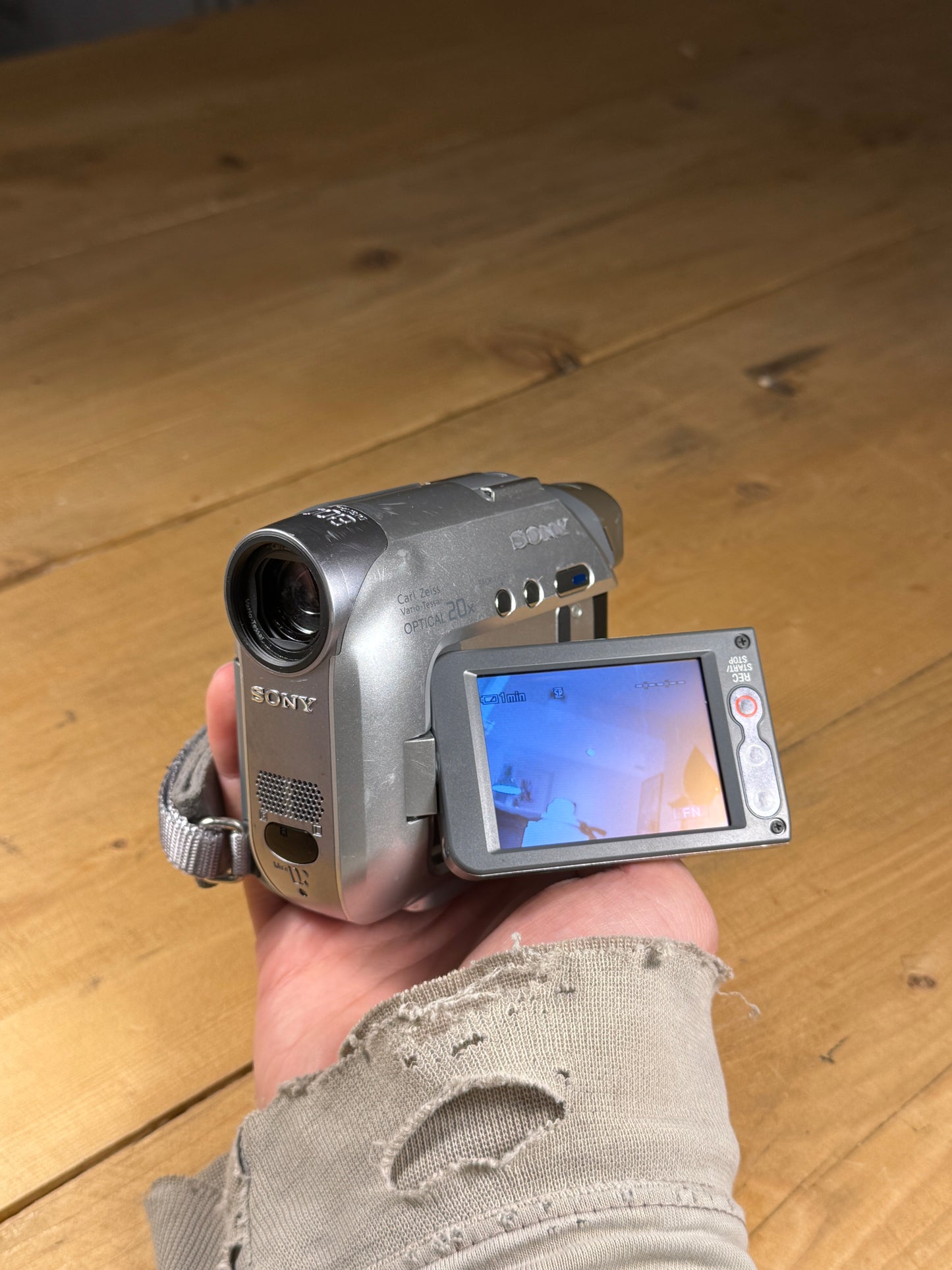 Sony Digital Handycam DCR-HC19E PAL