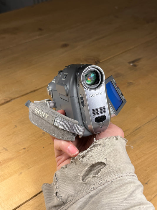 Sony Digital Handycam DCR-HC19E PAL