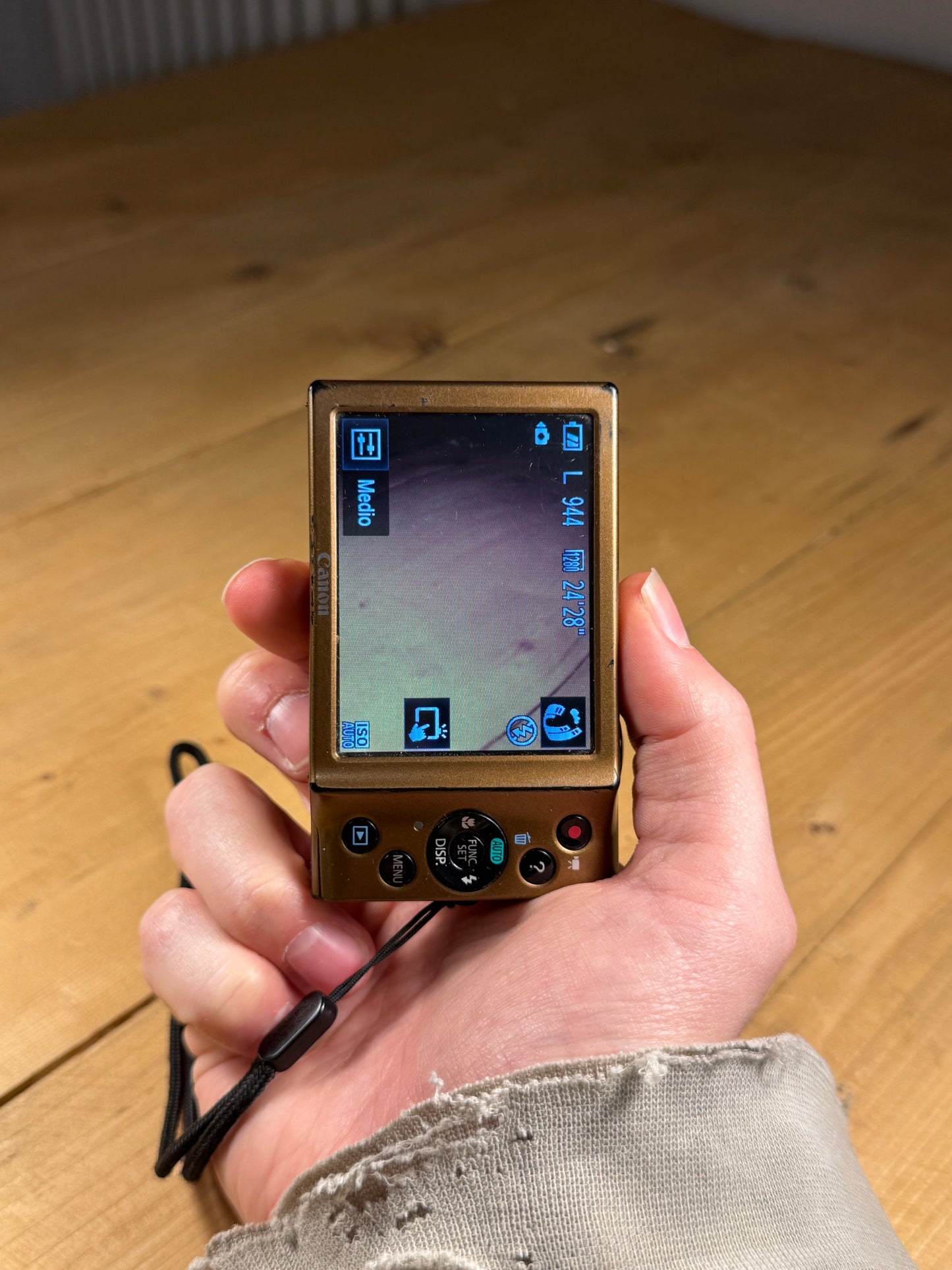 Canon PowerShot A3400 IS PC1737