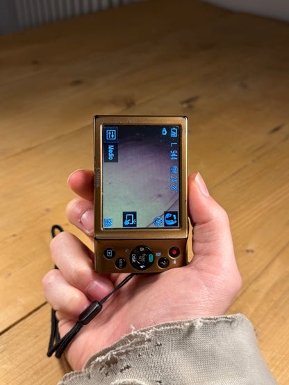 Canon PowerShot A3400 IS PC1737