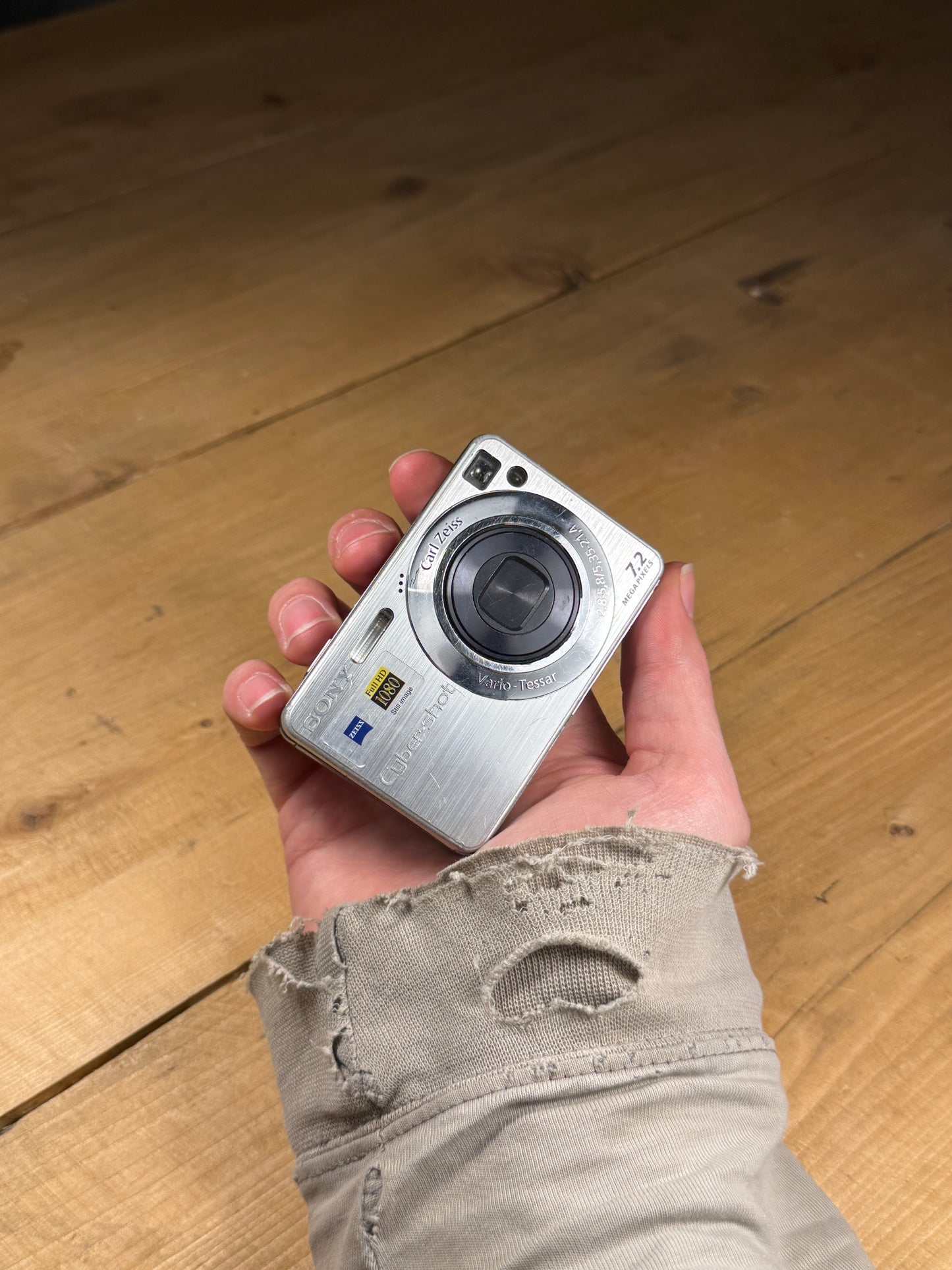 Sony Cyber-shot DSC-W110