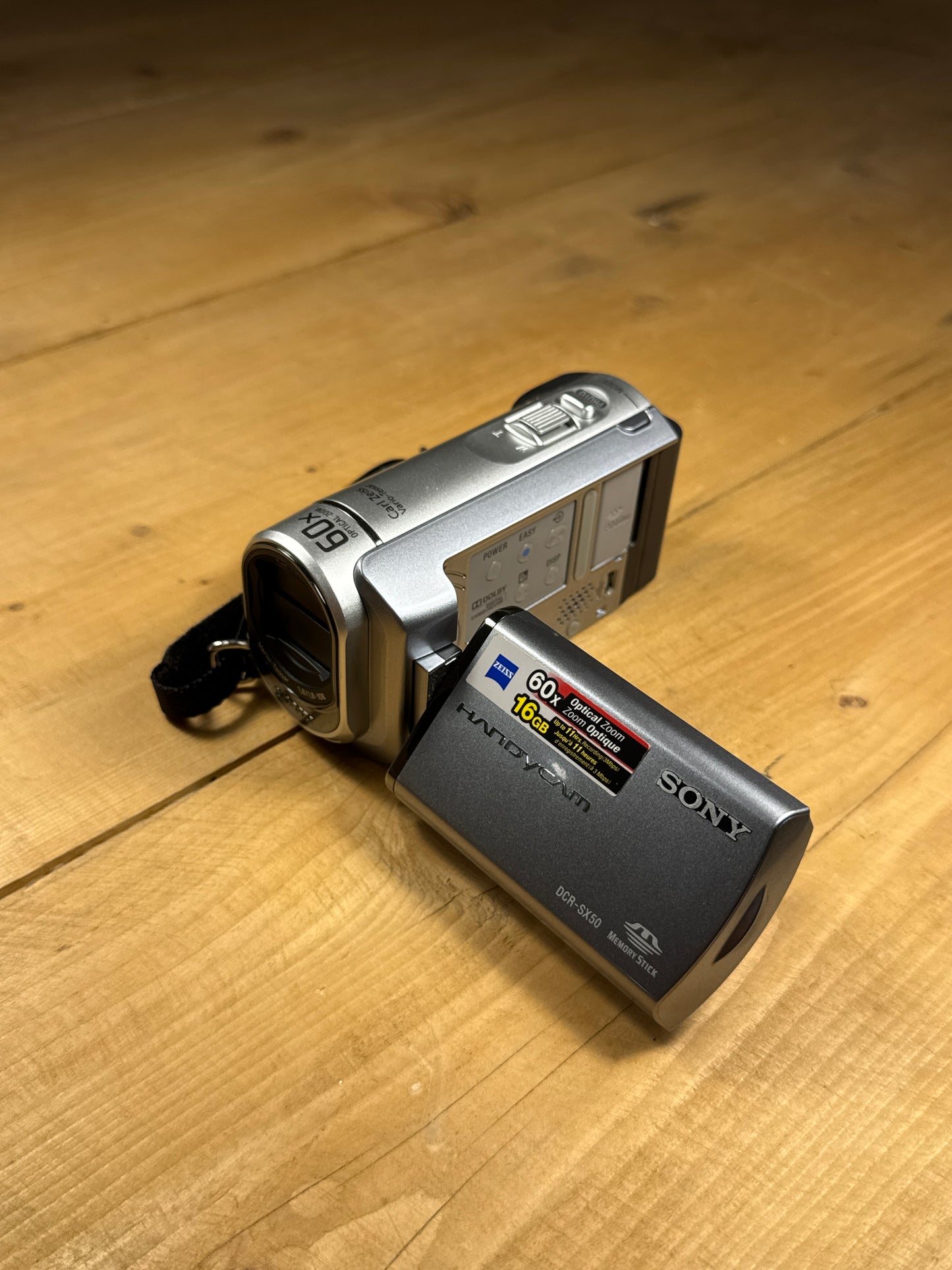 Sony Digital Handycam DCR-SX50E PAL (with original box and manuals)