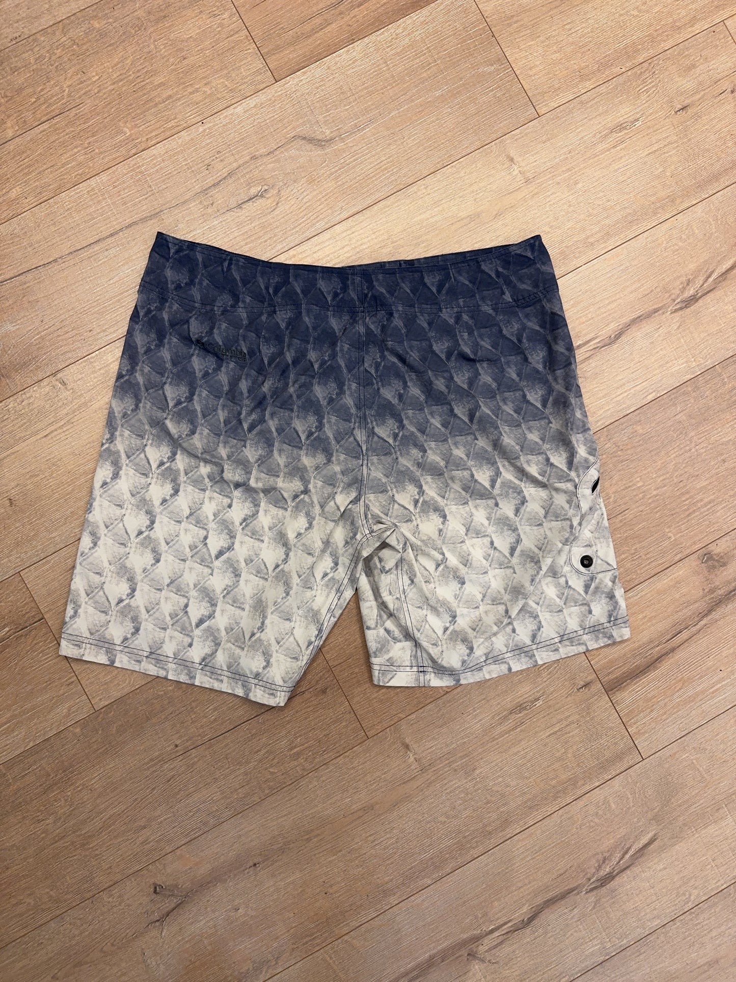 Vintage Columbia Bottom (38)