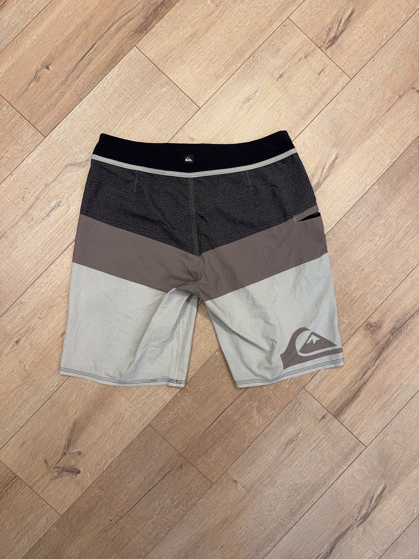 Vintage Quiksilver Bottom (32)