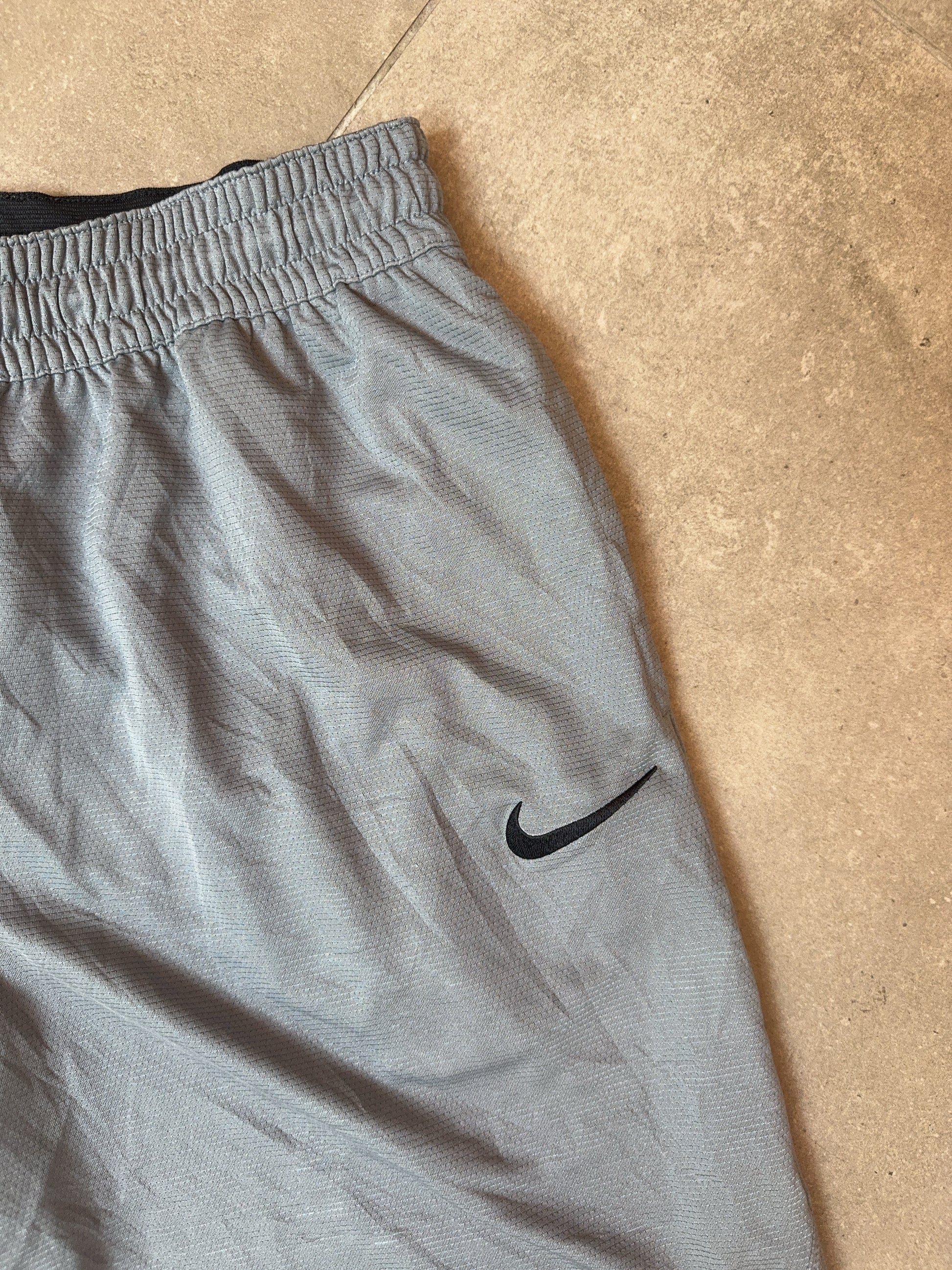 Vintage Nike Bottom (L)