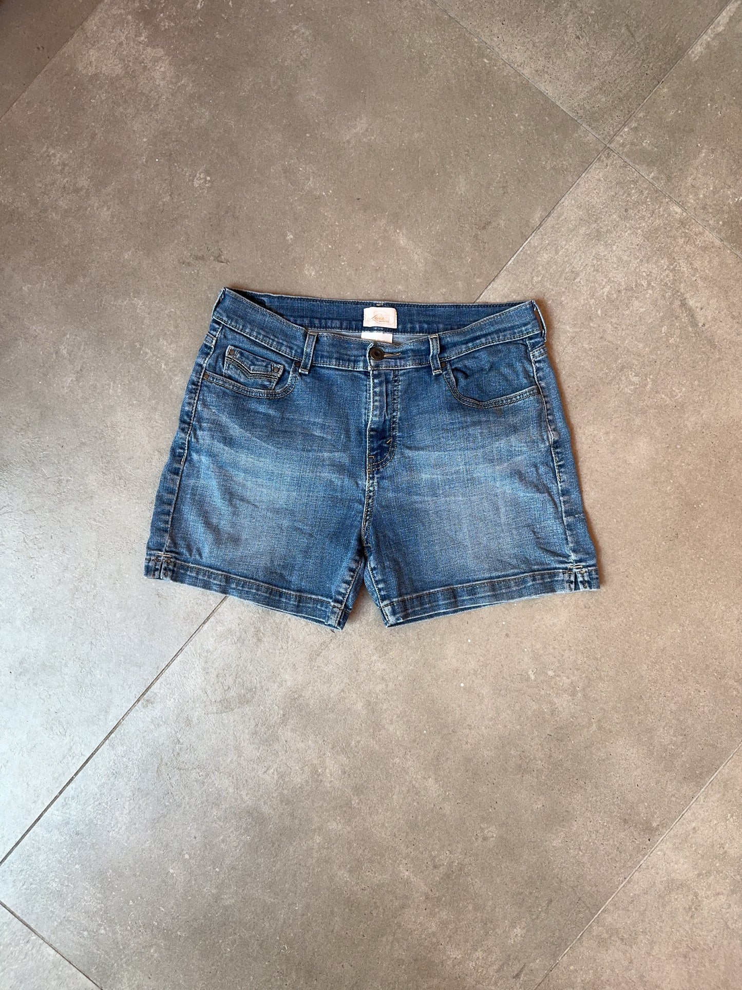 Vintage Bottom (10 S)