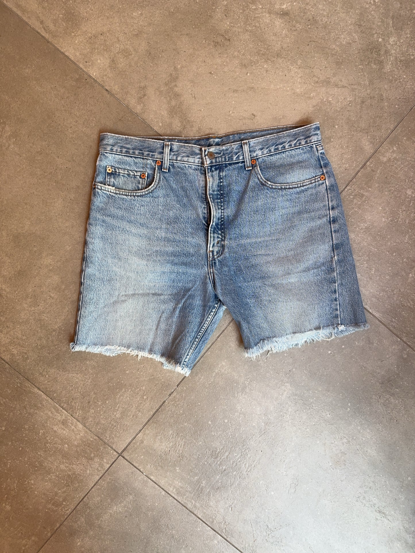 Vintage Levi Strauss & Co. Bottom (W38)